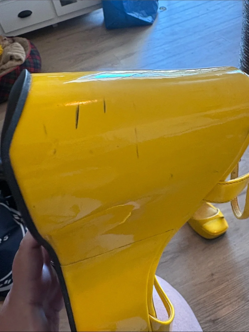 Jeffrey Campbell statement platform